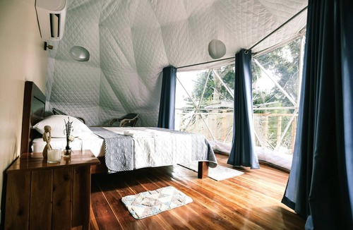 Mabitac Bed & Breakfast | Shepherd's Ridge Mountain Resort