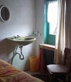 Euscheid House | shepherds cottage