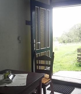 Euscheid House | shepherds cottage
