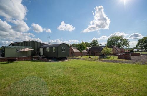 Alcester House | Shepherds View at Oaks Barn Farm Alcester with optional paid for Hot tub