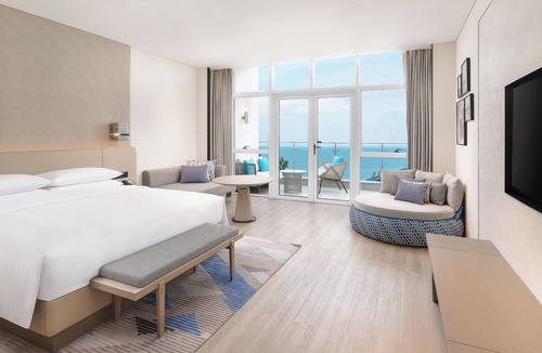 Zhongjie Subdistrict Hotel | Sheraton Beihai Resort