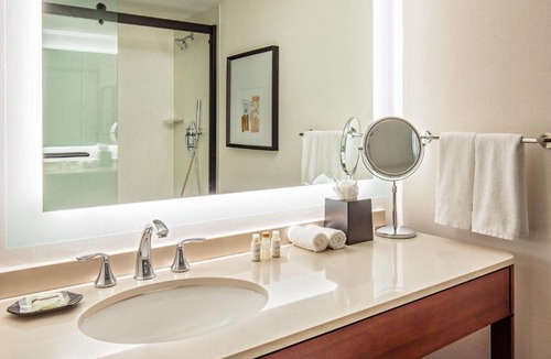 Needham Hotel | Sheraton Boston Needham Hotel