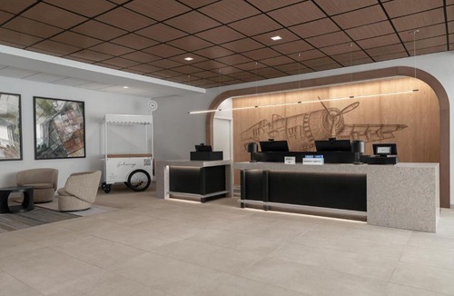 Windsor Locks Hotel | Sheraton Hartford Hotel at Bradley Airport