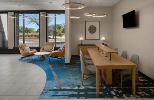 Brookfield Hotel | Sheraton Milwaukee Brookfield