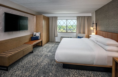 Nashua Hotel | Sheraton Nashua
