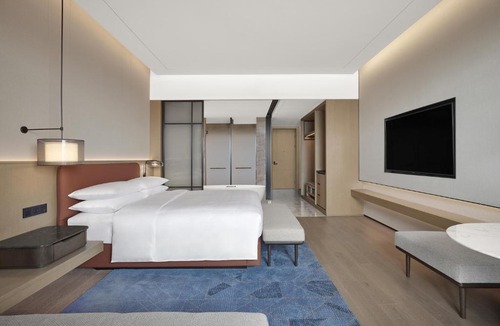Donggang District Hotel | Sheraton Rizhao Hotel