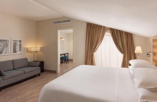 Zona XL Magliana Vecchia Hotel | Sheraton Rome Parco de Medici