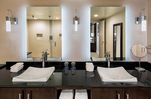 West Des Moines Hotel | Sheraton West Des Moines Hotel
