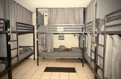 Dania Beach Hostel | Sheridan Hostel