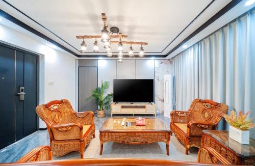 Tianya District Apartment | Shiguanghui