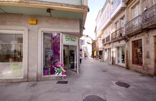 Lugo Hostel | Shiku