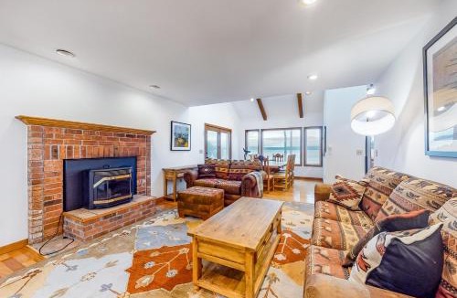 Port Ludlow House | Shine Road Retreat