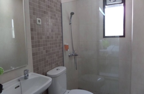 Klojen Hotel | Shinta Guest House