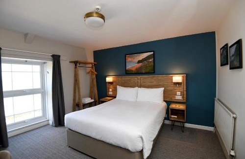 Tan-y-groes Hotel | Ship Inn
