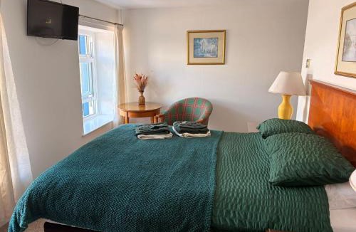 Pembroke Dock Hotel | Shipwright Inn