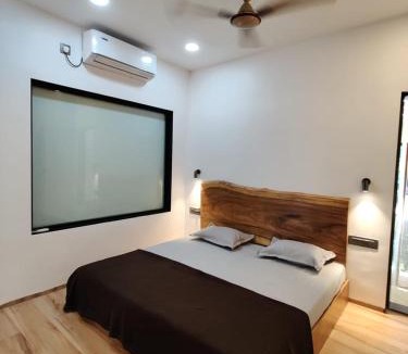 Gondhalpada House | Shivangan Homestay & Resort