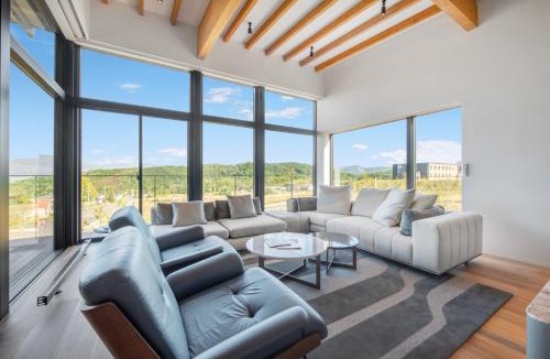 Furano Ski Chalet | Shiyuki