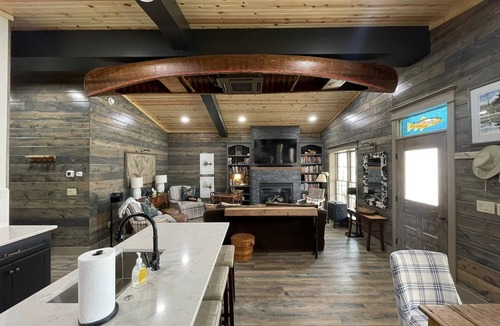 Cotter House | Shoofly Cotter: Cozy Cabin in the Trout Fishing Capital USA