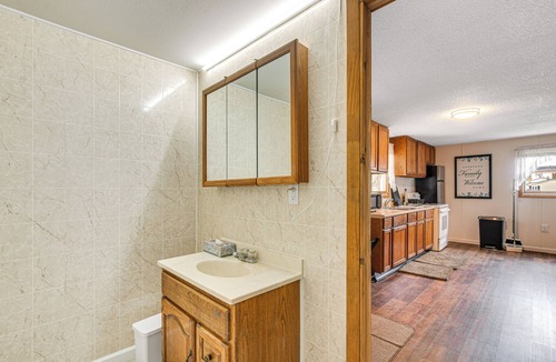 Clearfield Apartment | Shop, Explore & Relax! Apt 3 Mi to Dtwn Clearfield