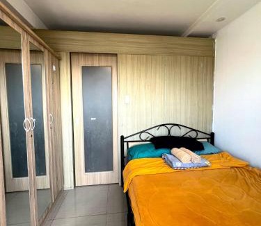 Barangay 76 Apartment | Shore 607 A bayview moa