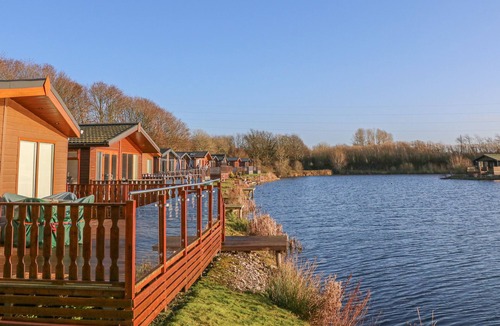 Warton Cottage | SHORE BEATS WORK - CAPENWRAY 10 in South Lakeland Leisure Village