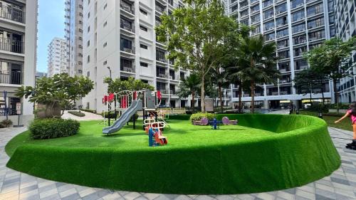 Barangay 76 Hotel | Shore Residence