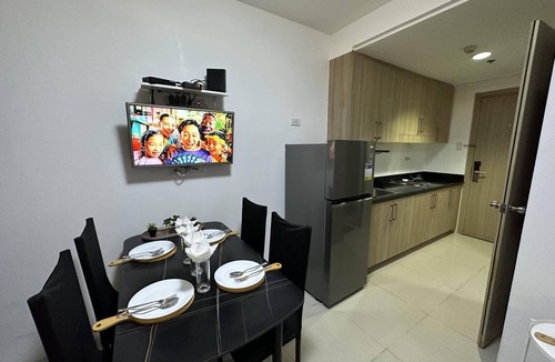 Barangay 76 Condo | Shore Residences Stays by PBYY
