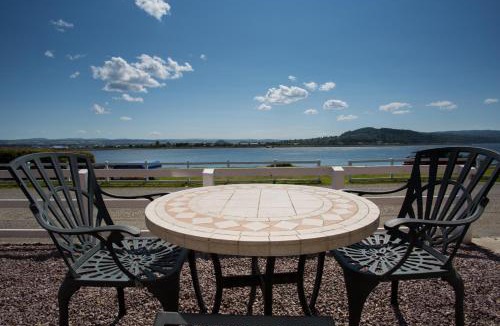 Inverness House | Shore View Cottage