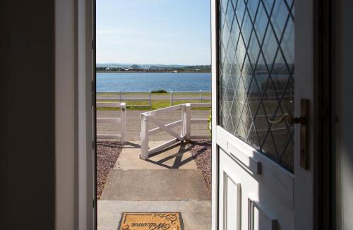 Inverness House | Shore View Cottage