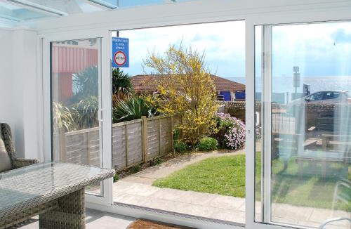 Sandown House | Shoreline