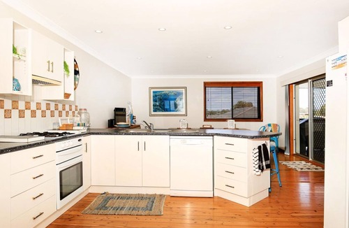 Culburra Beach House | Shores - Pet-Friendly - 1 Min Walk to Beach