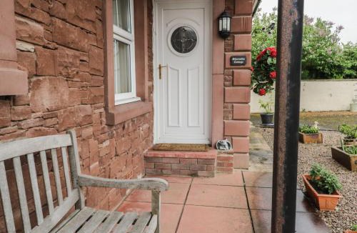 Wigton House | Shoreside Cottage