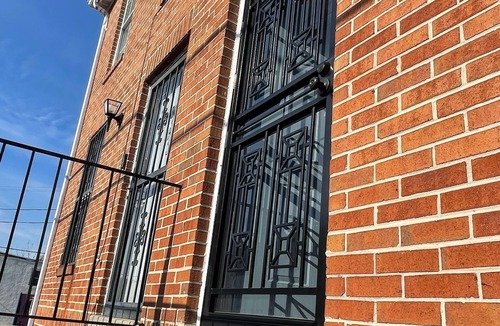 Downtown Baltimore House | Short & long term avail. 3 bed 2 ba- PigTown-Walk to Stadiums-Close to Hospitals