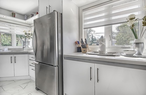 Victoria Village House | Short or Long term stay in Toronto home with family and friends 7 bdr. 6 bath
