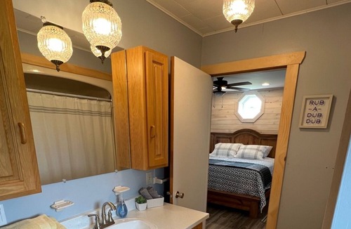 Fernwood Cottage | Short Walk to the Beach - 4 BR, 2 BA Cottage in Fernwood, PE