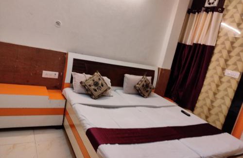 Aligarh Hotel | Shraddha Hotel