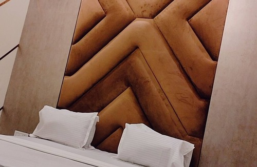 Aligarh Hotel | Shraddha Hotel