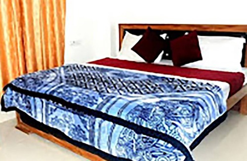 Haraiya Hotel | Shree Harshan Kutir
