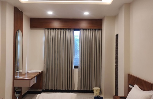 Shavri Colony Hotel | Shree Ji Darbar