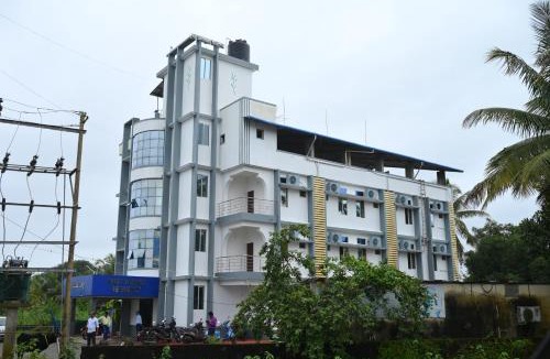 Murudeshwara Cabin | Shree Vinayaka Residency