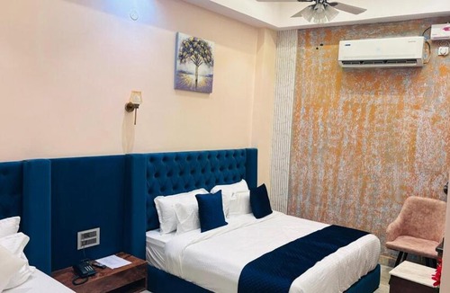 Haridwar Hotel | Shri Shyam Hotel, Near Harkipauri