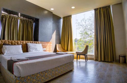 Sector 1 Hotel | Shubhham Regency