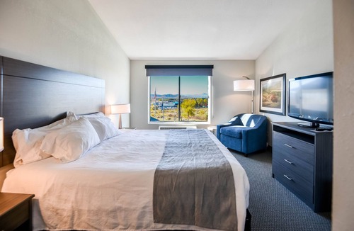 Elko Hotel | Shutters Hotel