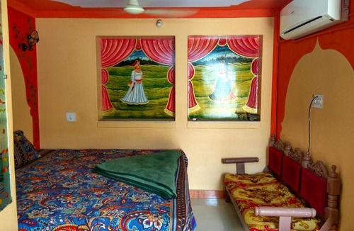 Gulab Sagar House | Shyam Palace P Guest House