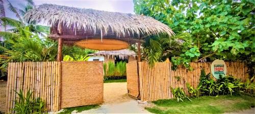General Luna Hostel | Siargao Tropic Hostel