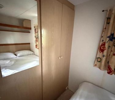 Riba-Roja d'Ebre Other | Sid's mobile home - Camping Riba Roja