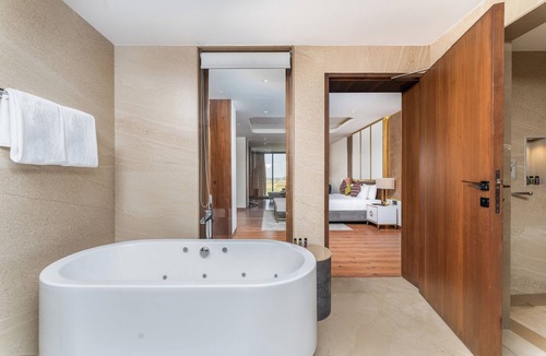 Siddharthanagar Hotel | Siddhartha Vilasa