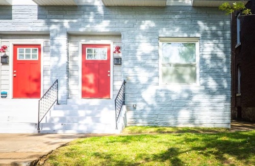 Tower Grove East House | Side-by-Side Units 6BR Best Location ABODEbucks