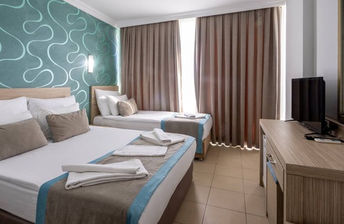 Side Hotel | Side Lowe Hotel