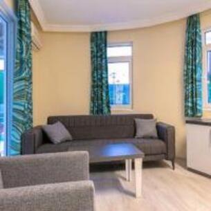 Side Bed & Breakfast | Side Meryam Suit Deluxe Hotel